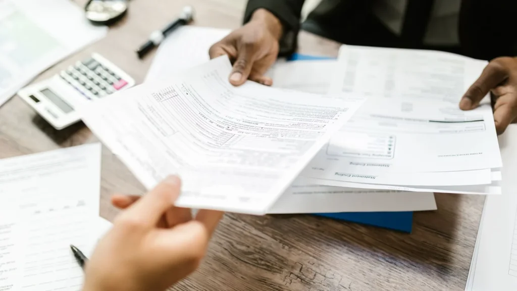 Contrato de alquiler y prórroga extraordinaria de vivienda